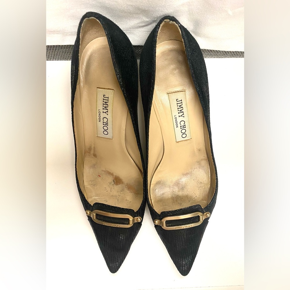 Size 36.5 Jimmy Choo low heel, pointy black leather with gold buckle. - Picture 3 of 9
